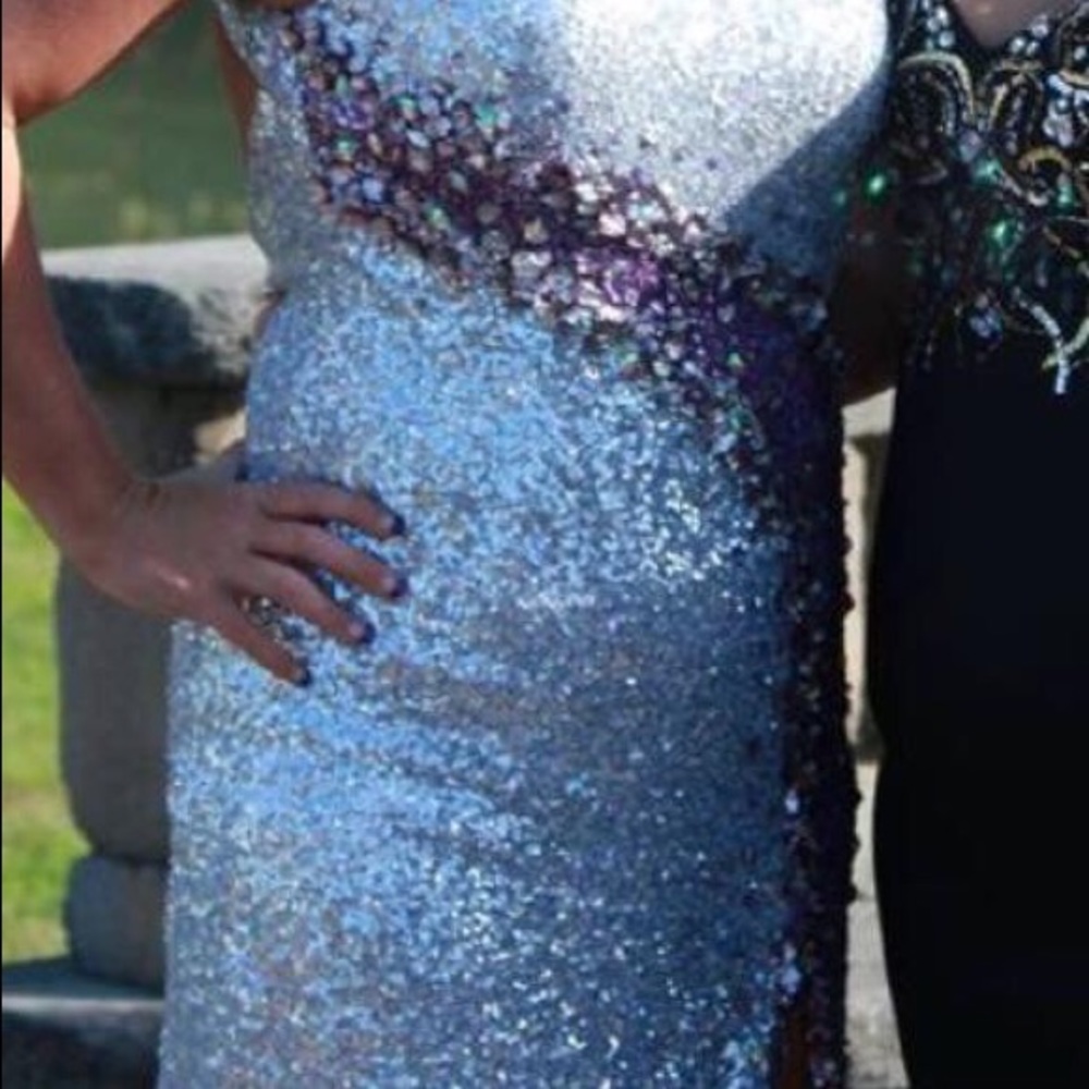 Prom Dress! - Picture 4 of 5